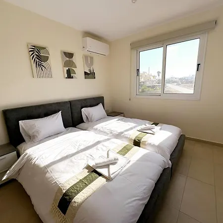 Apartament Sunrise Palette Larnaca